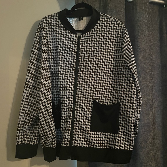 Houndstooth Bomber - Picture 1 of 4